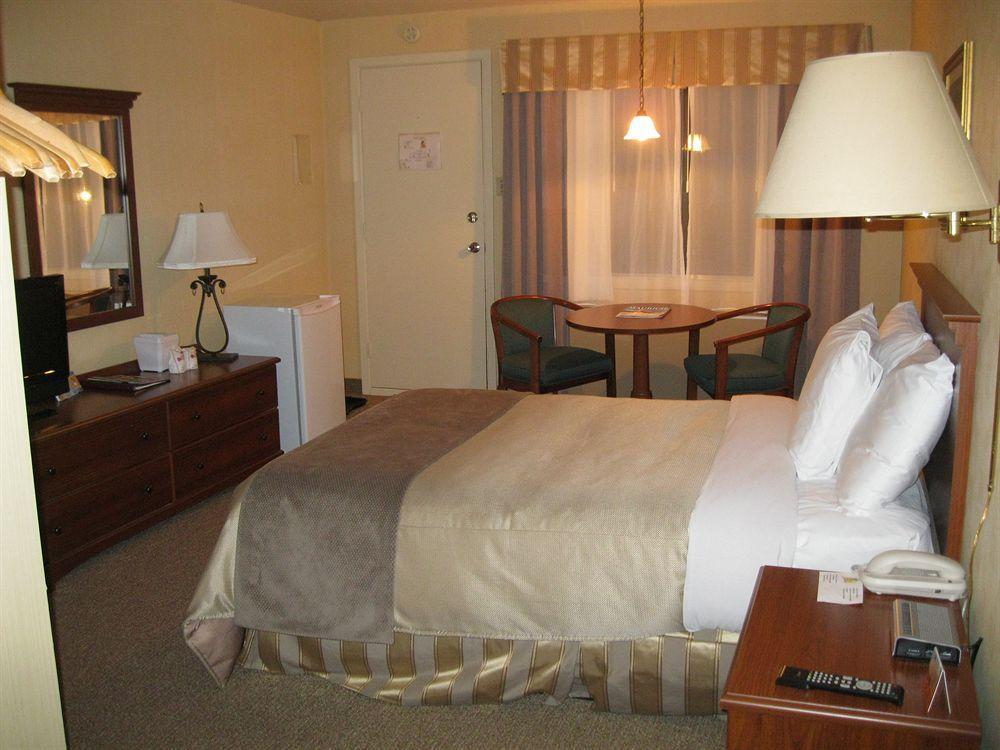Hotel-Motel Coconut Trois-Rivieres Exterior foto